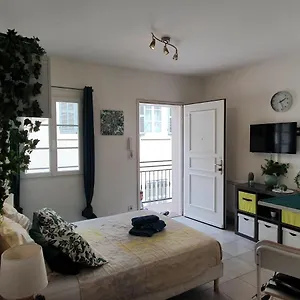 Charles De Gaulle - Vieux Port Apartamento Marsella